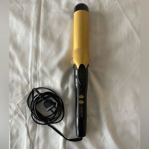 Conair Infiniti Pro Curling Iron, 1.5 inch.